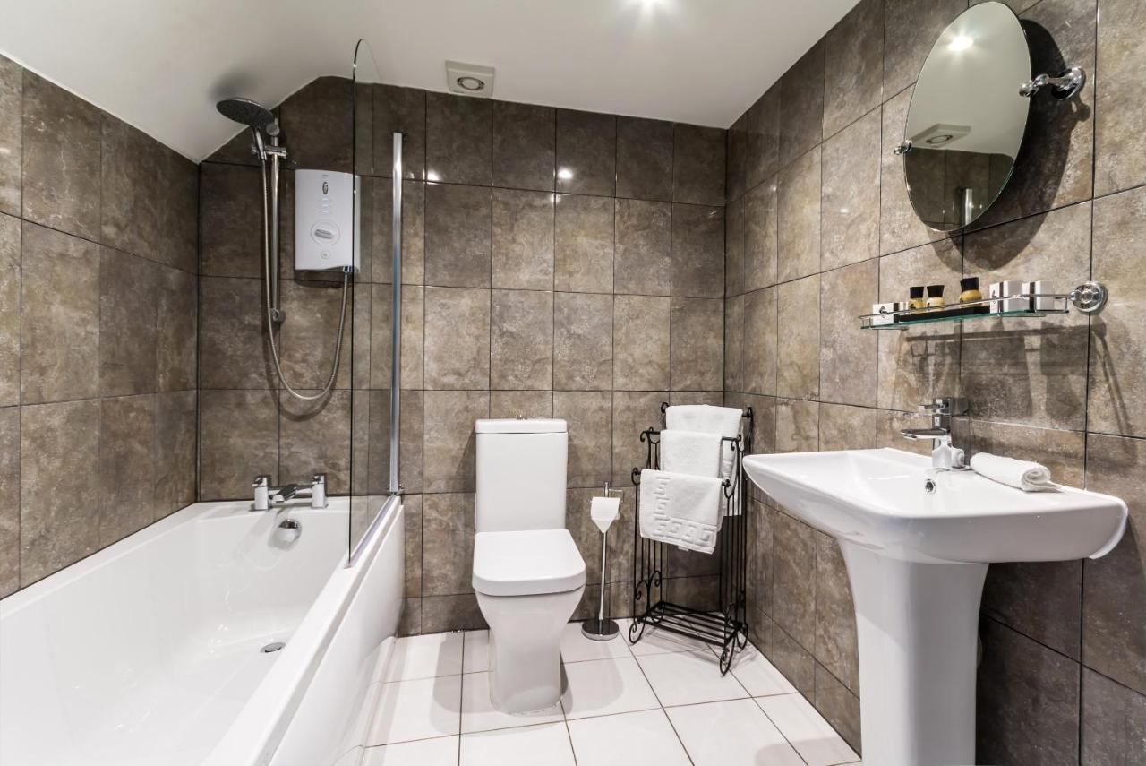 The Crown Inn Peterborough Luaran gambar