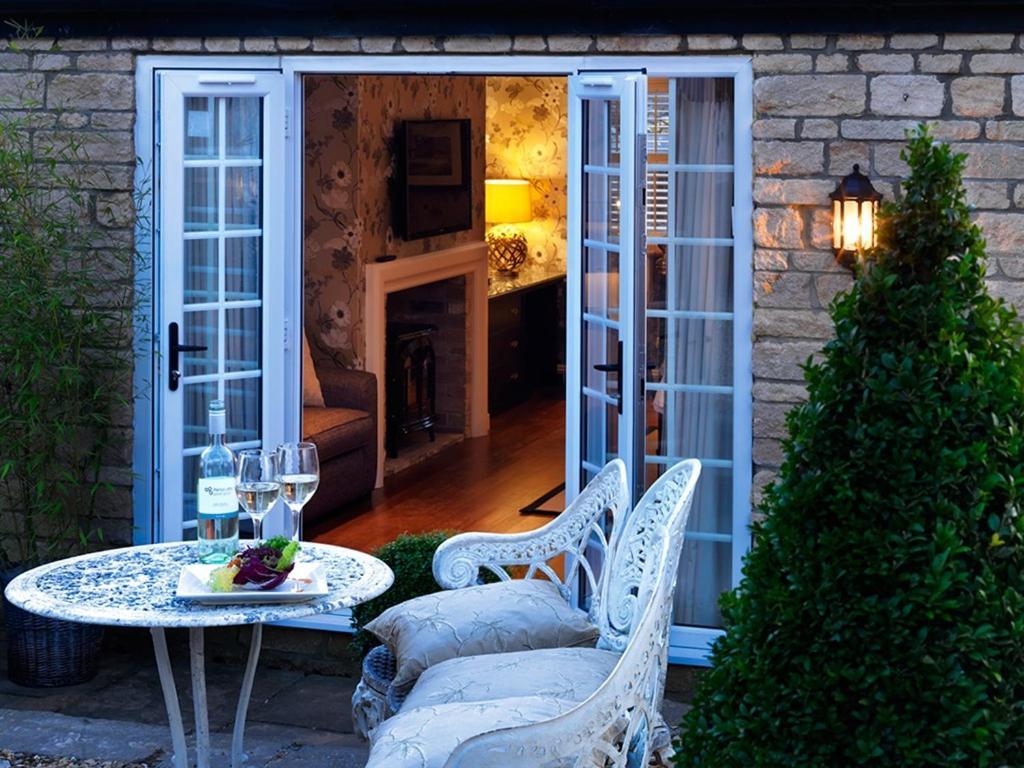 The Crown Inn Peterborough Bilik gambar
